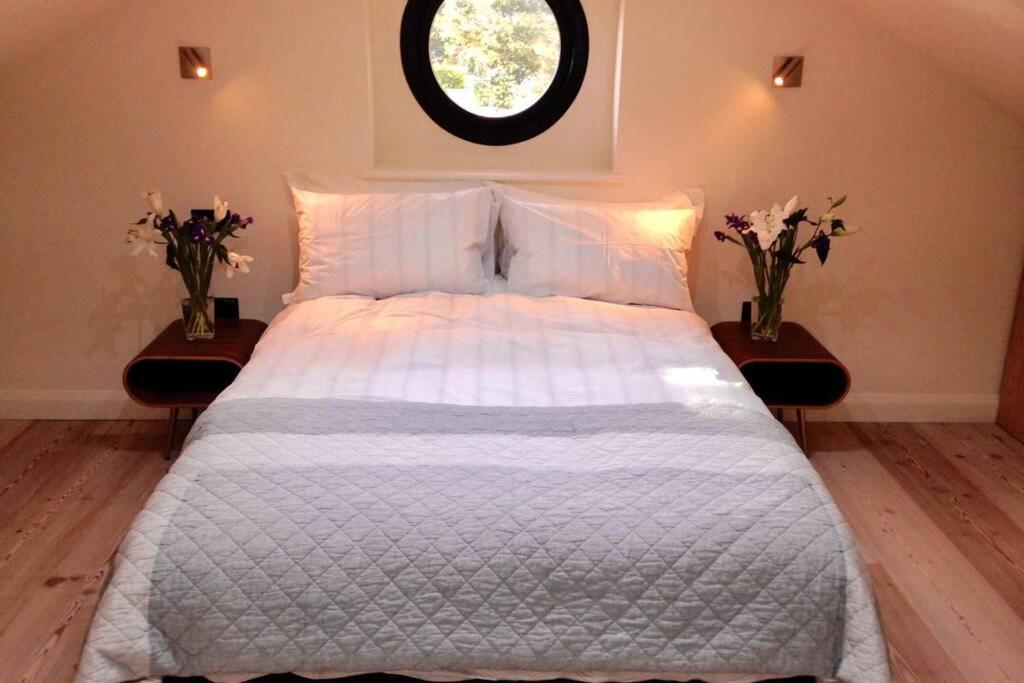Luxury Coach House Next To Woodland In Knutsford Villa Eksteriør billede