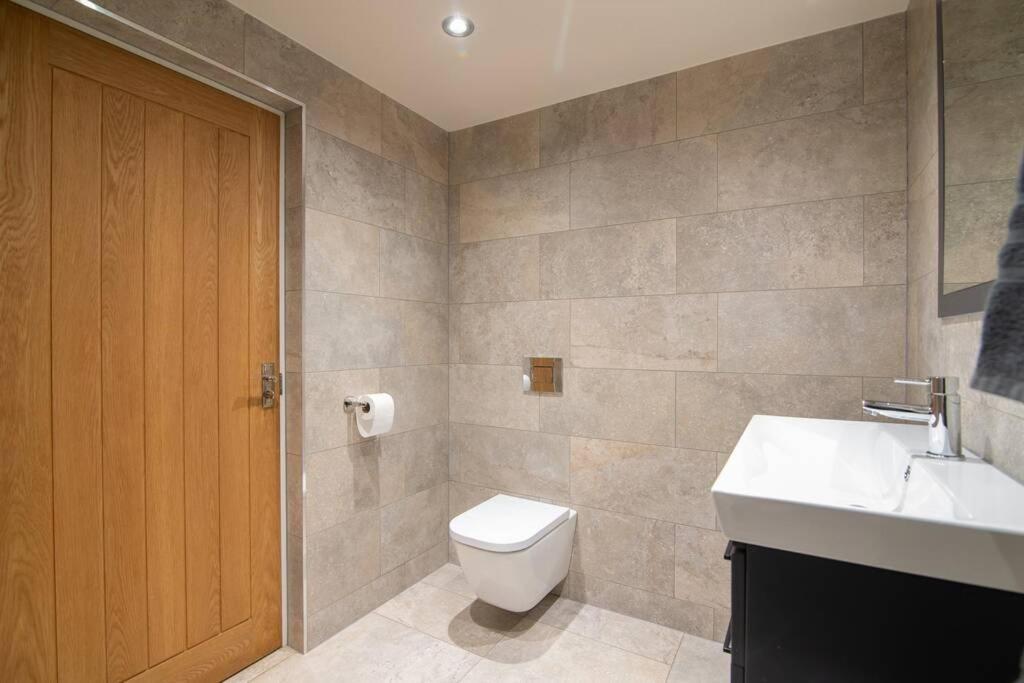Luxury Coach House Next To Woodland In Knutsford Villa Eksteriør billede